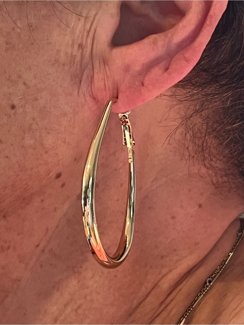Gap Gold Twist Hoop Earrings - Elegant Women Jewelry